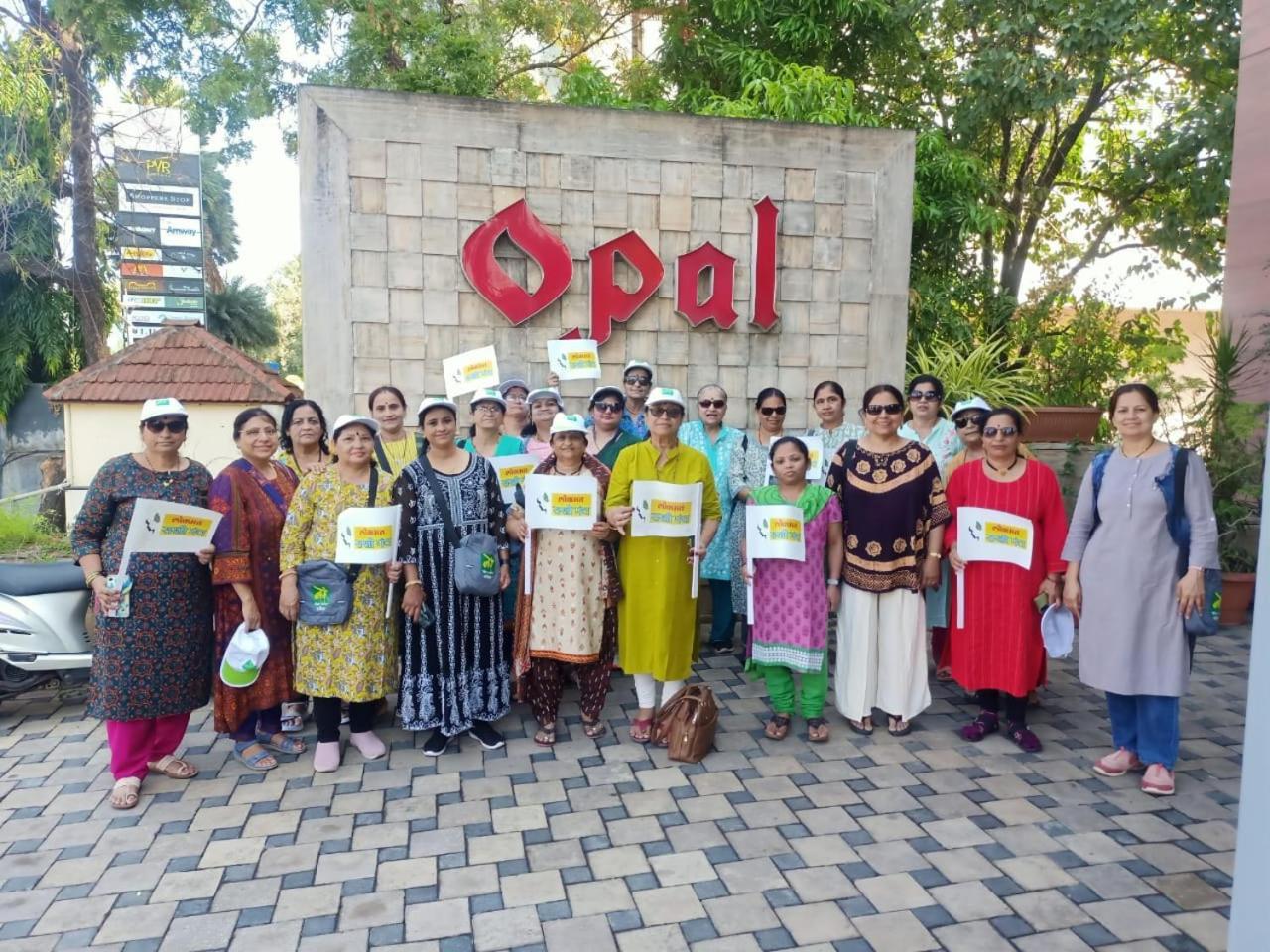 Hotel Opal โกลฮาปูร์ ภายนอก รูปภาพ